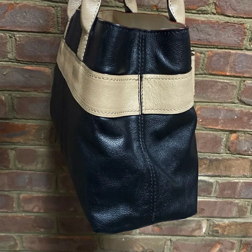 Kate Spade Black & Taupe Leather Elena Shoulder Bag & Wallet/Wristlet